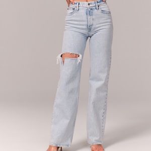 Abercrombie and Fitch High Rise 90s Relaxed Jeans